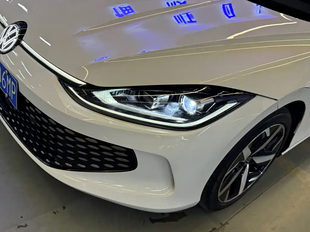 Volkswagen Lamando — миниатюра 10