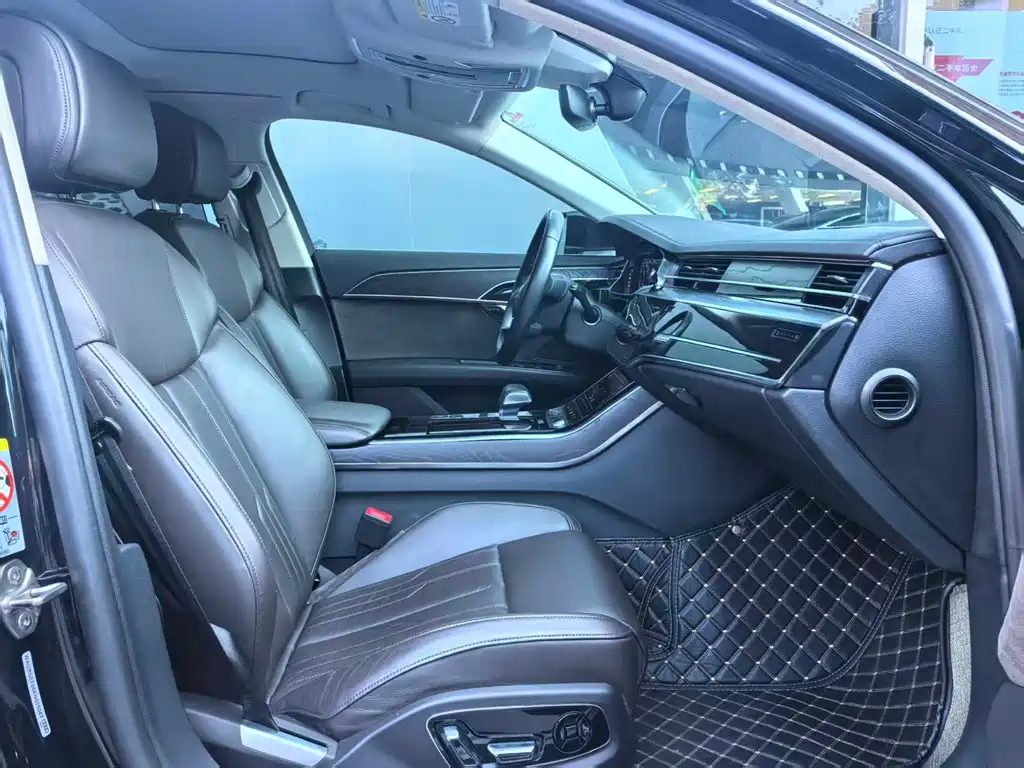 Audi A8 — миниатюра 9