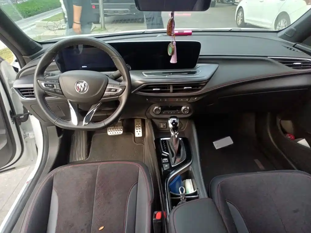 Buick Verano — миниатюра 13