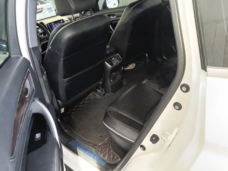 Honda UR-V — миниатюра 11