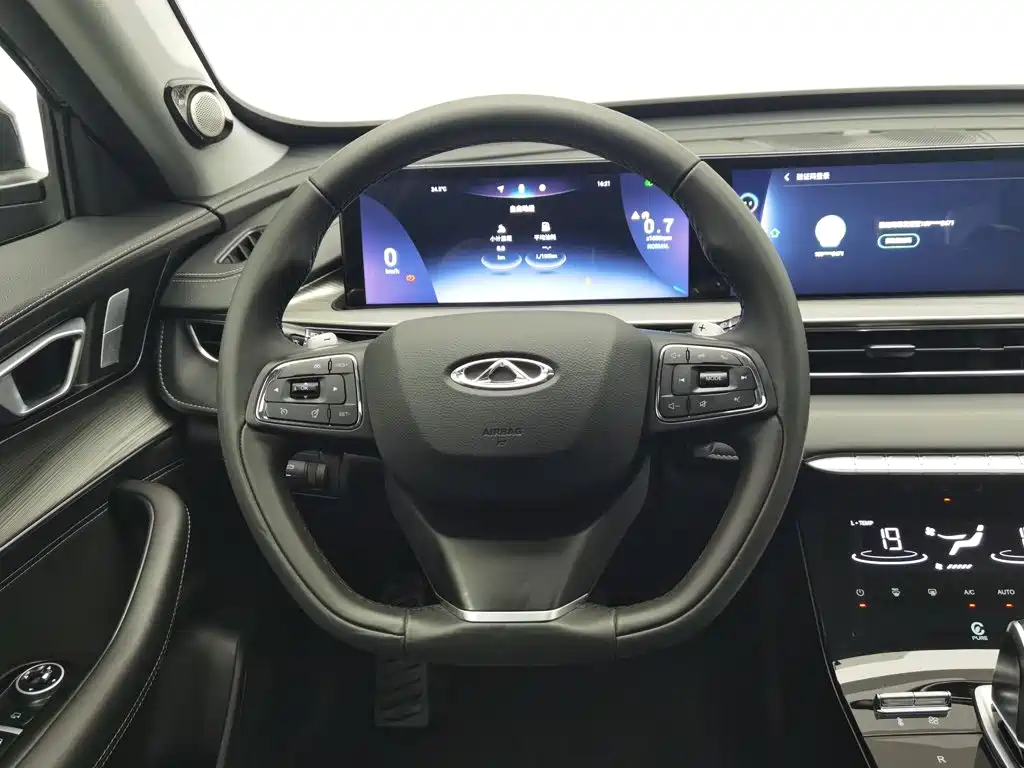 Chery Tiggo 8 PLUS — миниатюра 11