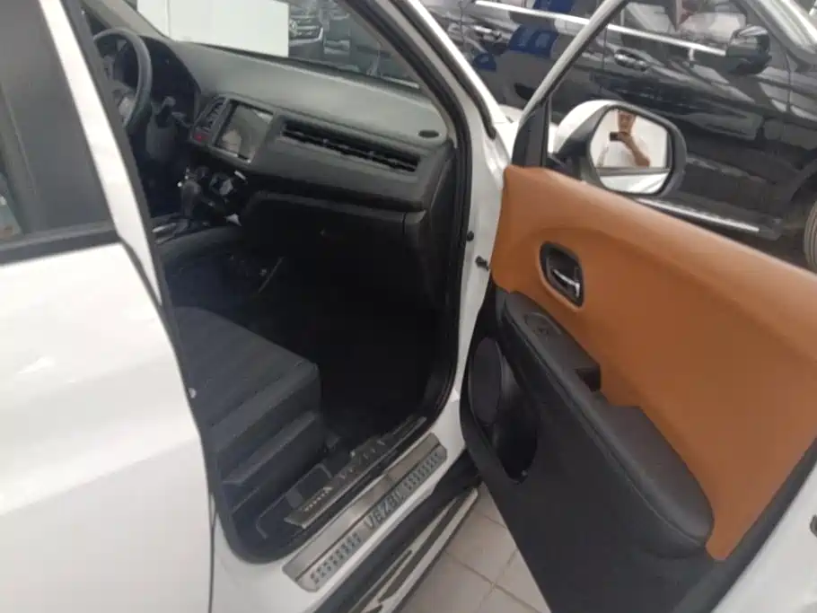 Honda Vezel — миниатюра 8