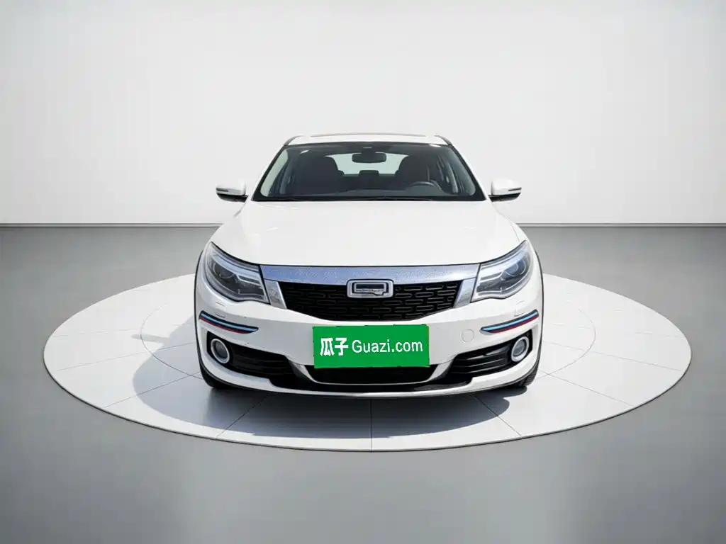 Qoros Qoros 3 — миниатюра 24