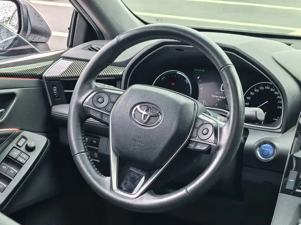 Toyota Avalon — миниатюра 14