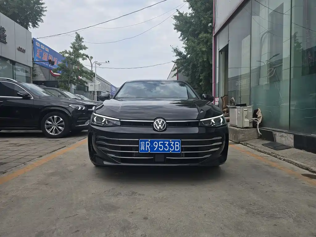 Volkswagen Passat 2026 Pro 380TSI