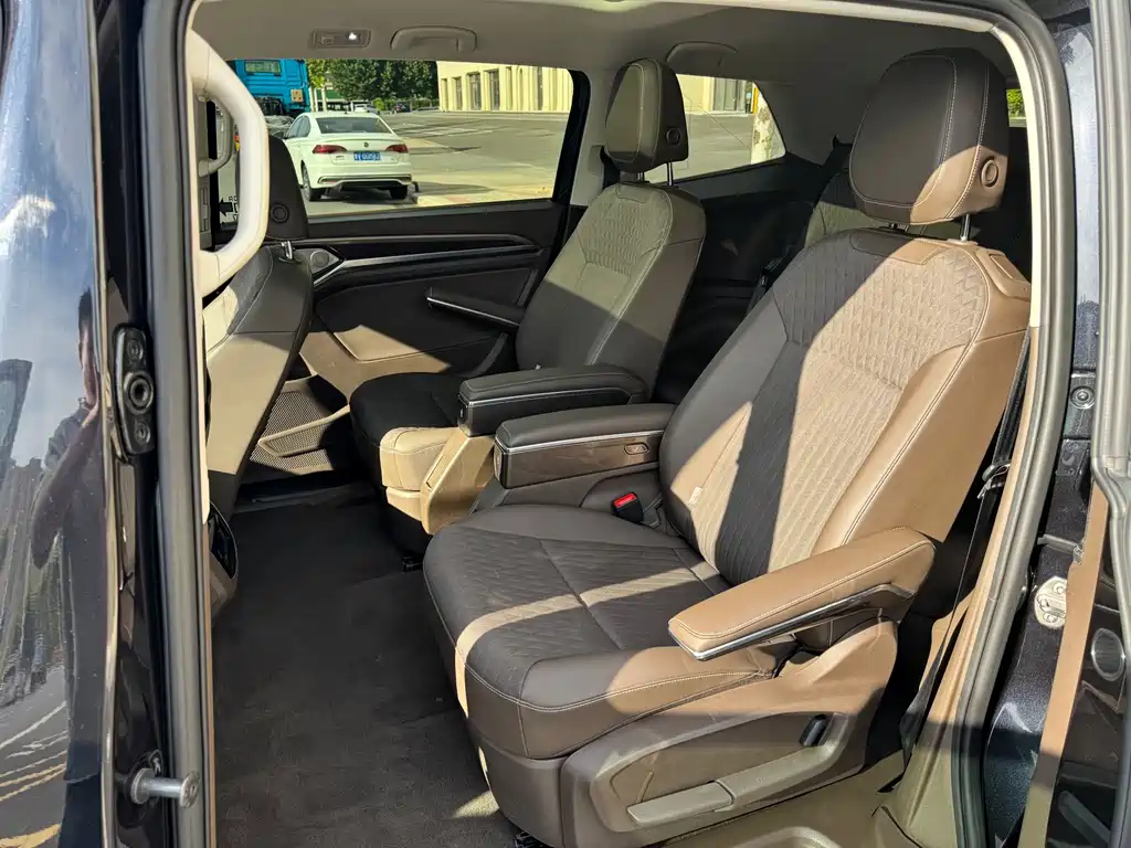 Volkswagen Viloran — миниатюра 11