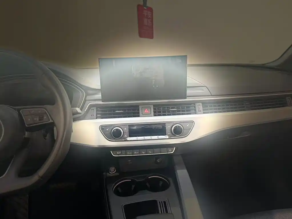 Audi A4L — миниатюра 9