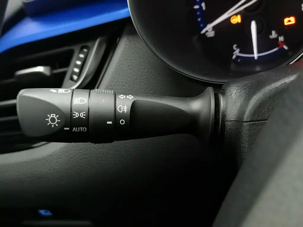 Toyota IZOA — миниатюра 21
