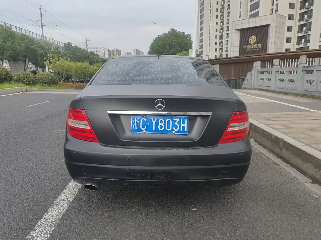 Mercedes-Benz C-Class — миниатюра 8