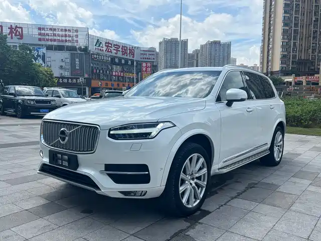 VOLVO  XC90 2016