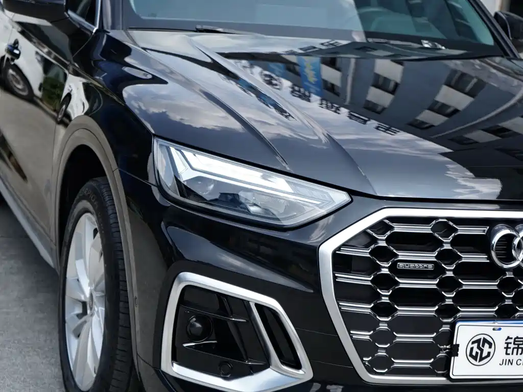Audi Q5L — миниатюра 13