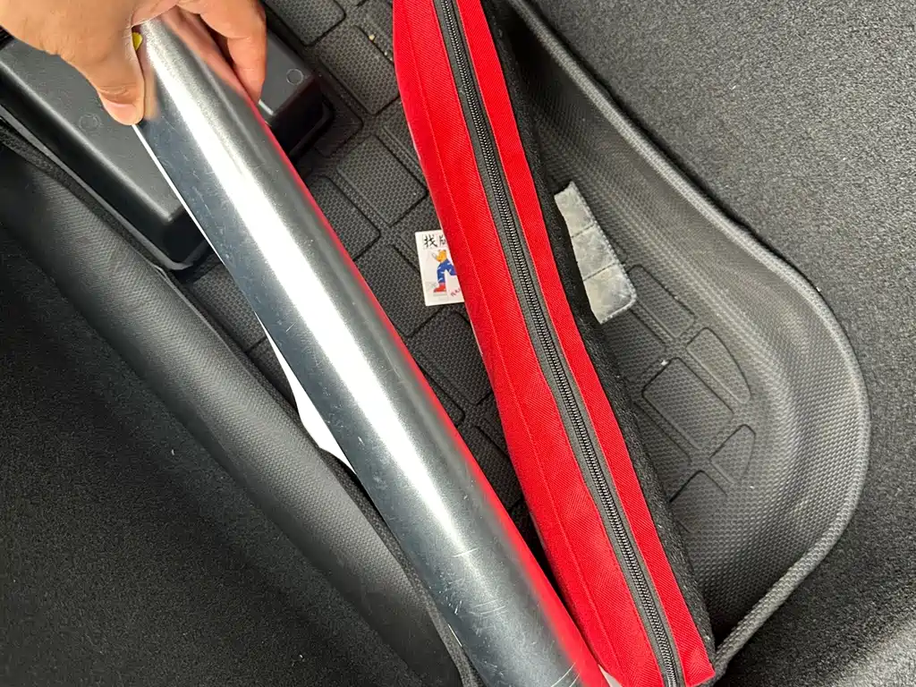 Tesla Model Y — миниатюра 21
