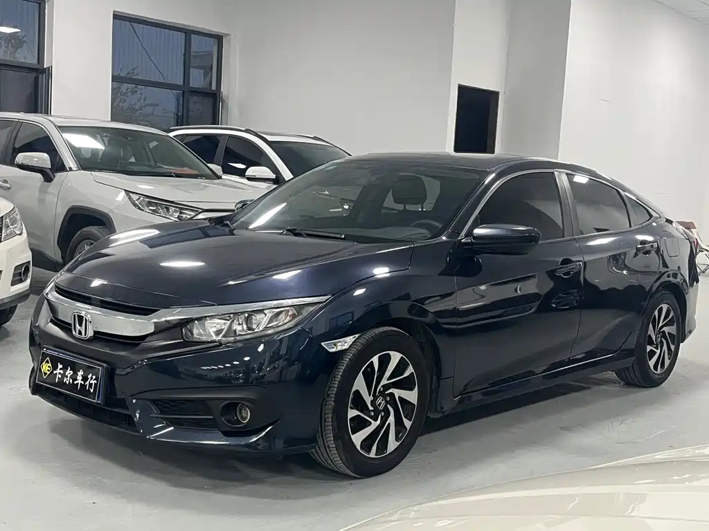 Honda Civic 2016 220TURBO CVT Luxury