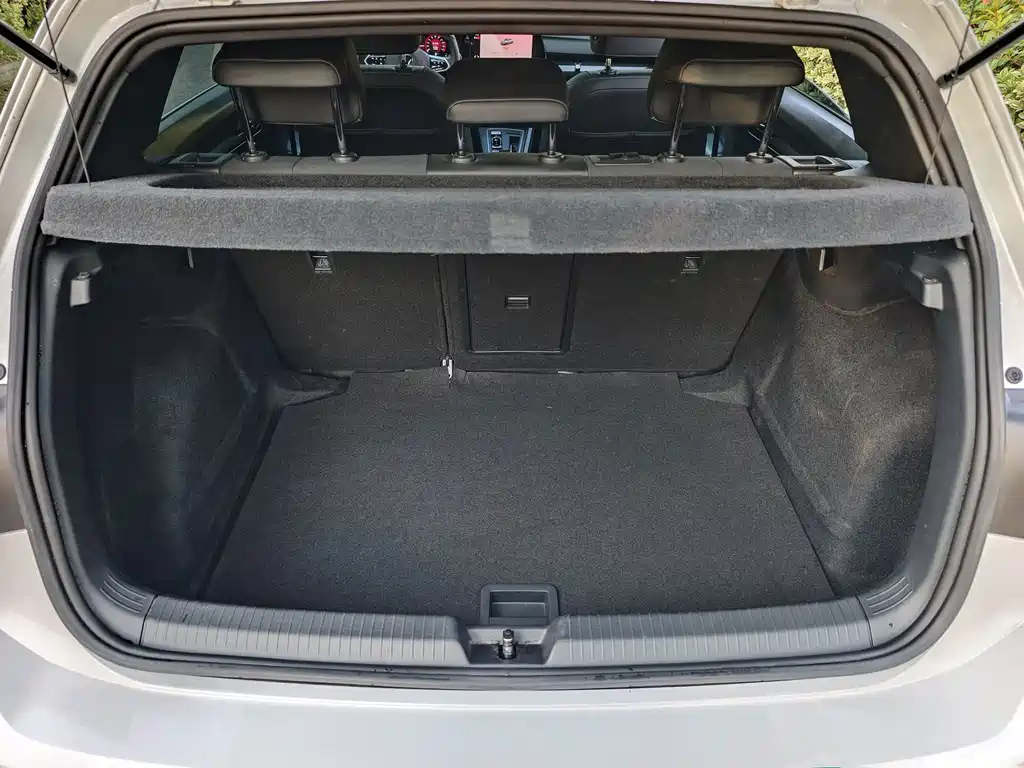 Volkswagen Golf — миниатюра 14