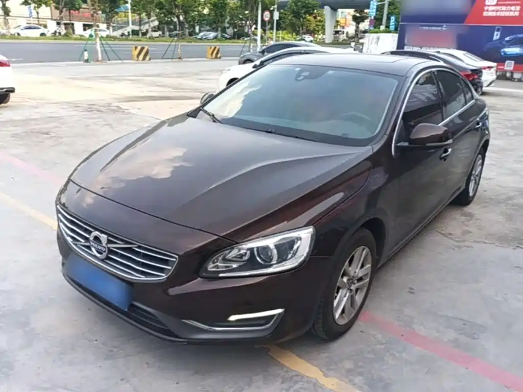 Volvo S60