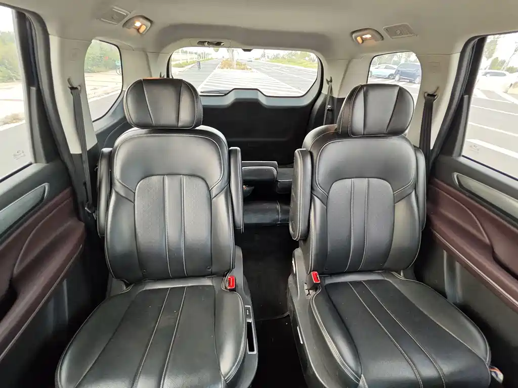 GAC Motor Trumpchi M6 — миниатюра 8