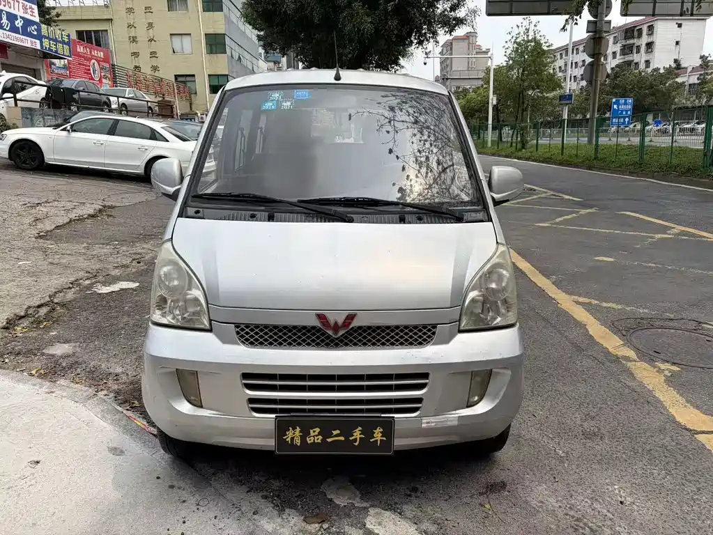 Wuling Rongguang 2009 1.2L MT