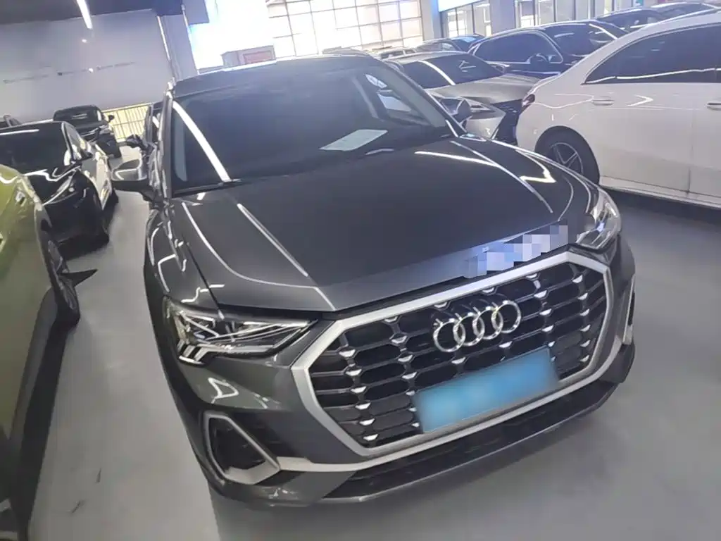 Audi Q3 — миниатюра 4
