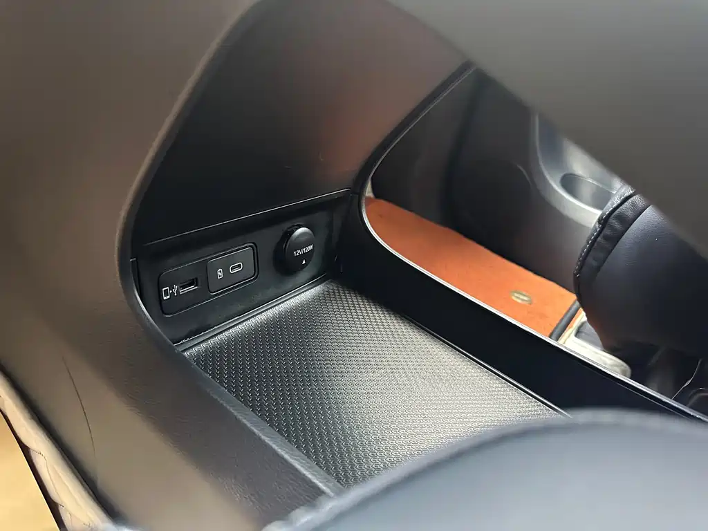 GAC Motor Trumpchi M8 — миниатюра 14