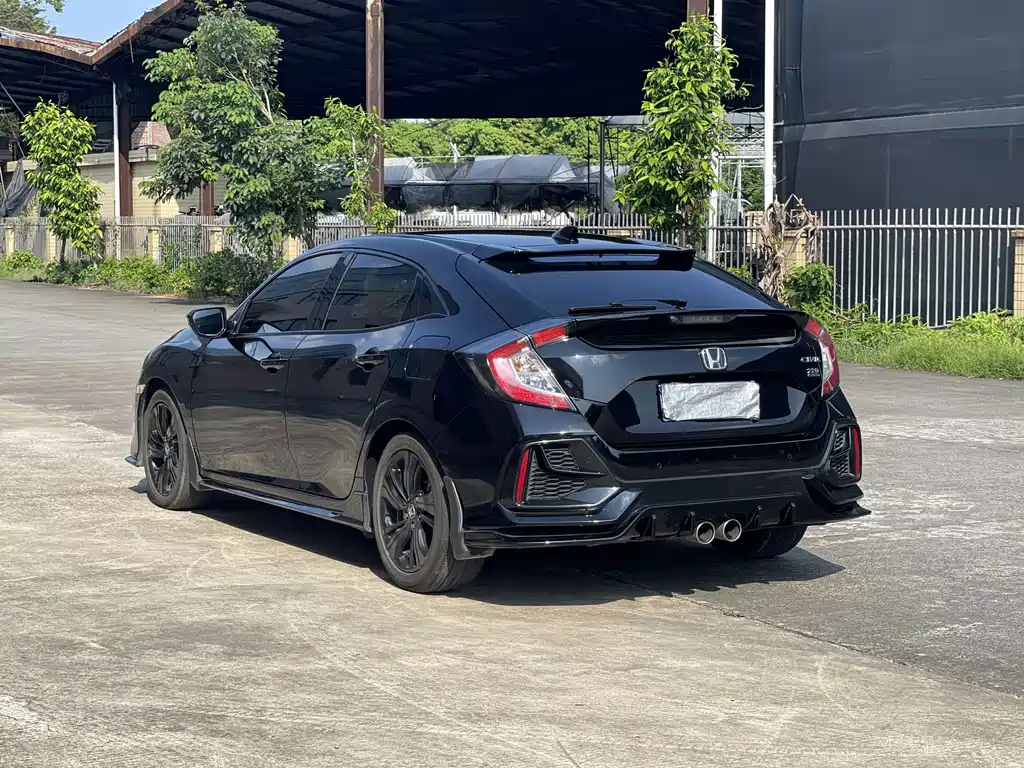 Honda Civic — миниатюра 6