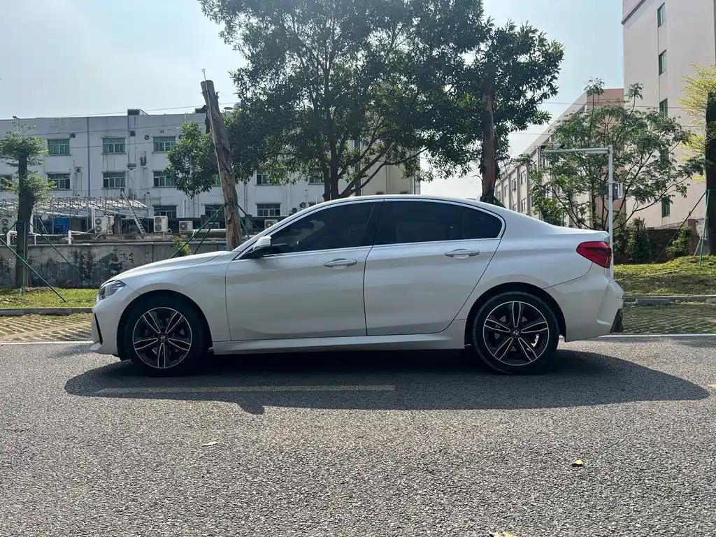 BMW 1 Series — миниатюра 8