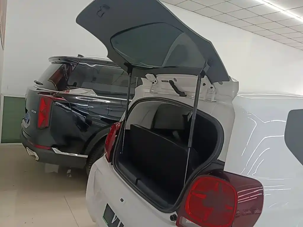 Roewe Clever — миниатюра 19
