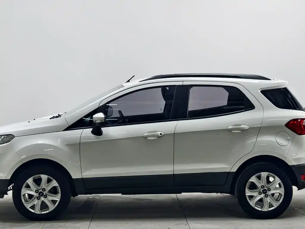 Ford Ecosport — миниатюра 7