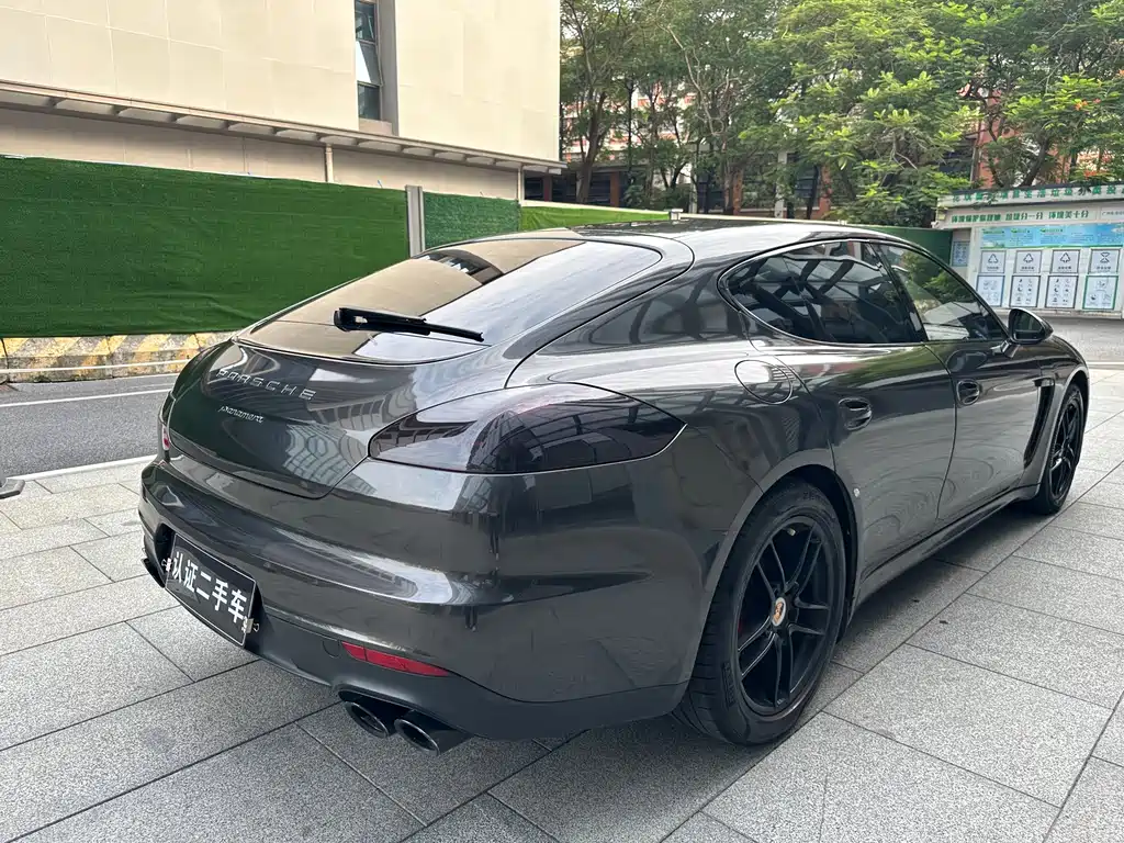 Porsche Panamera — миниатюра 6