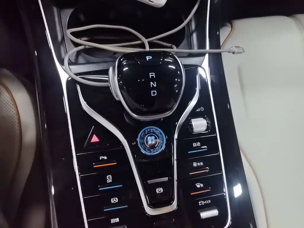 BYD Qin PLUS — миниатюра 14