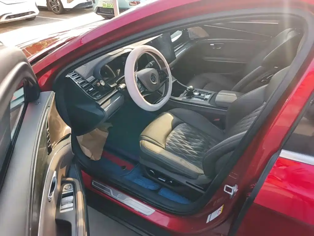 BYD Han — миниатюра 14