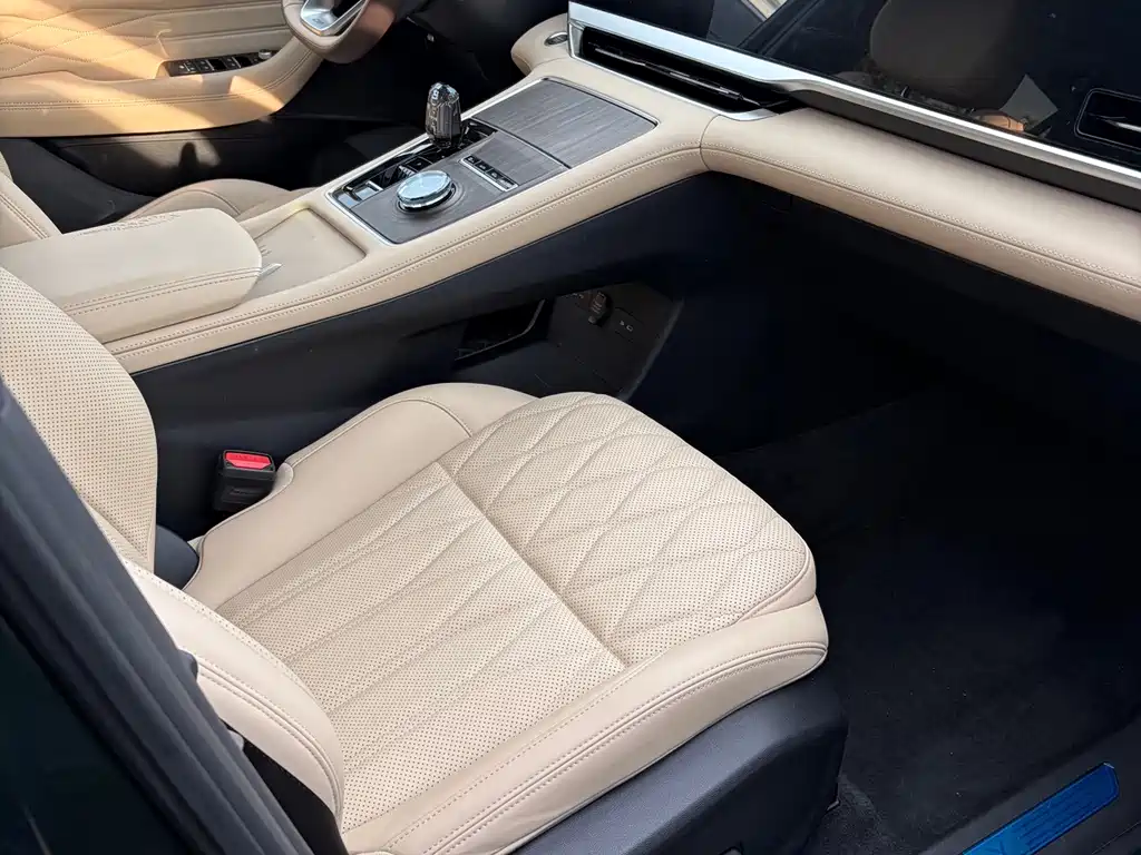 Geely Xingyue L — миниатюра 7
