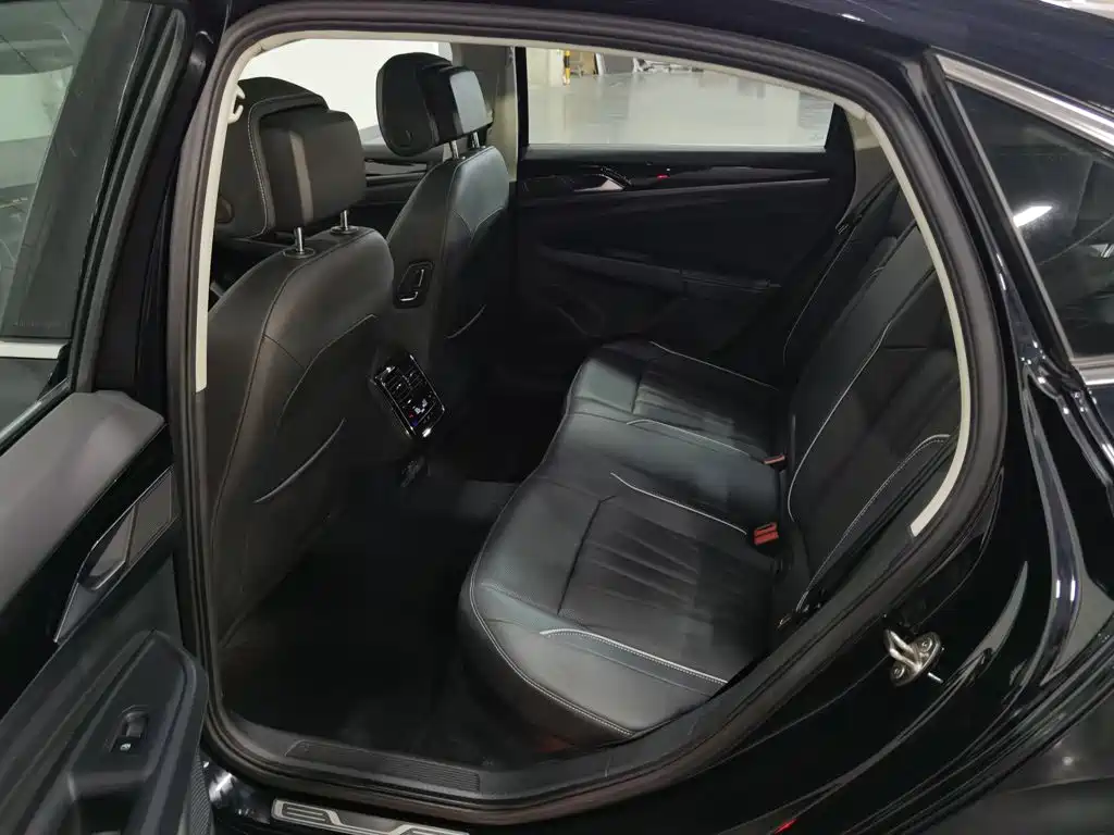 Volkswagen Passat — миниатюра 15