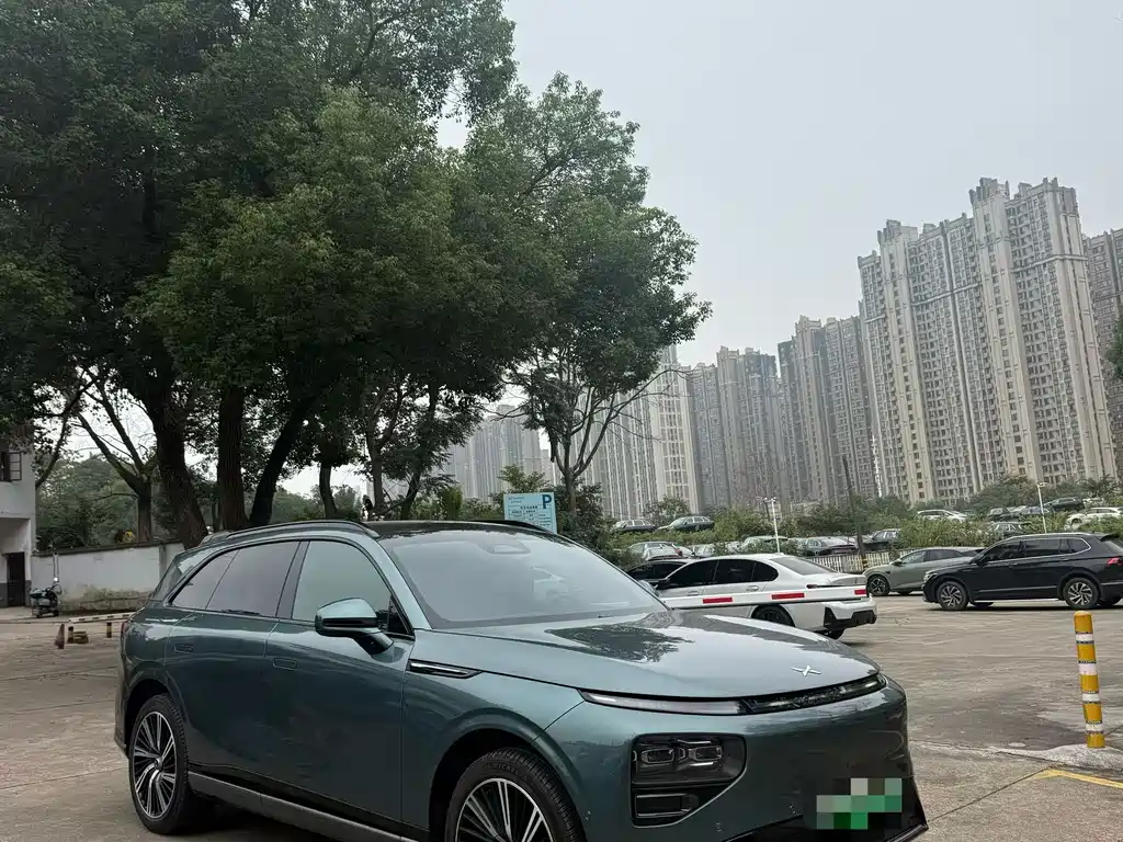 XPeng G9 — миниатюра 3