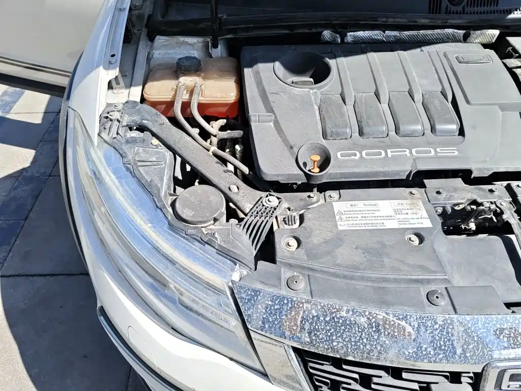 Qoros Qoros 3 — миниатюра 21