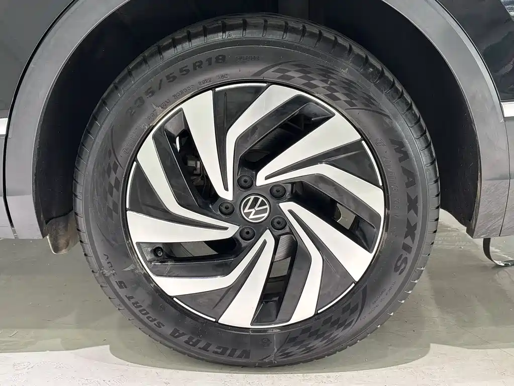 Volkswagen Tiguan L 280TSI Auto 2WD Trend Create Limited Edition, фото 20