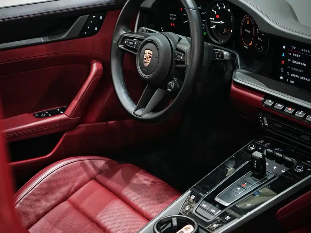 Porsche 911 2023 Targa 4 3.0T