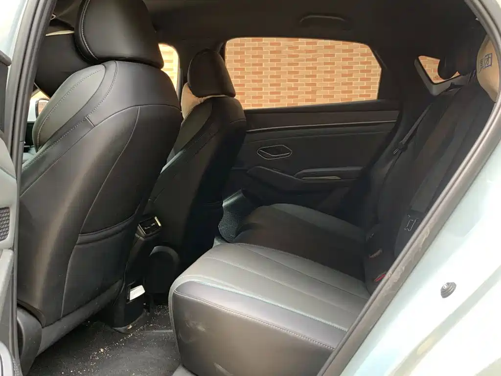 BYD Qin L — миниатюра 8