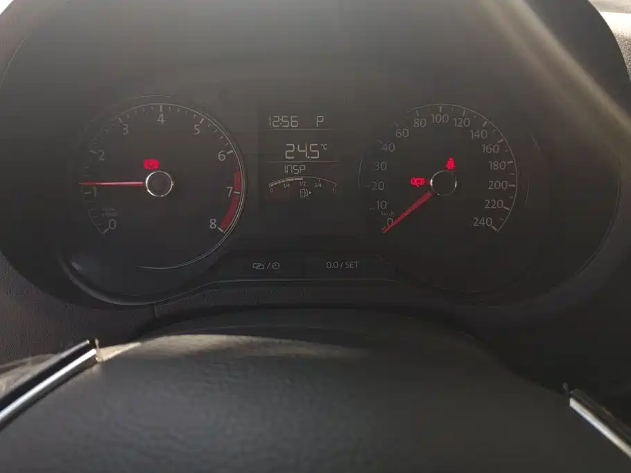 Volkswagen Polo — миниатюра 14