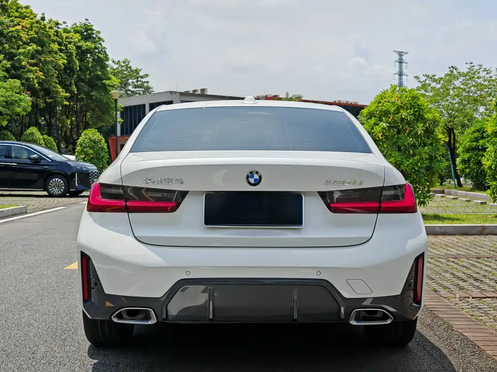 BMW 3 Series — миниатюра 6