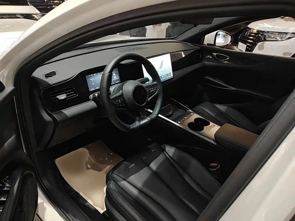 BYD Seal 06 — миниатюра 15