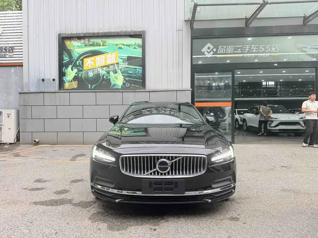 Volvo S90 — миниатюра 5