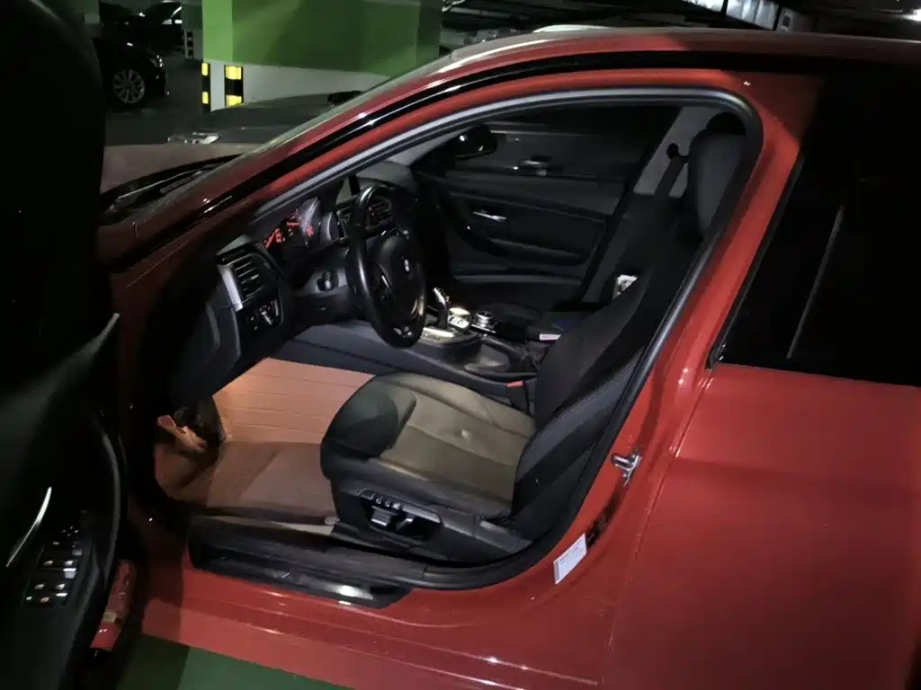 BMW 3 Series — миниатюра 14
