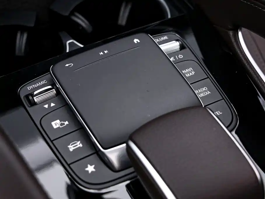 Mercedes-Benz GLE (Import) — миниатюра 11