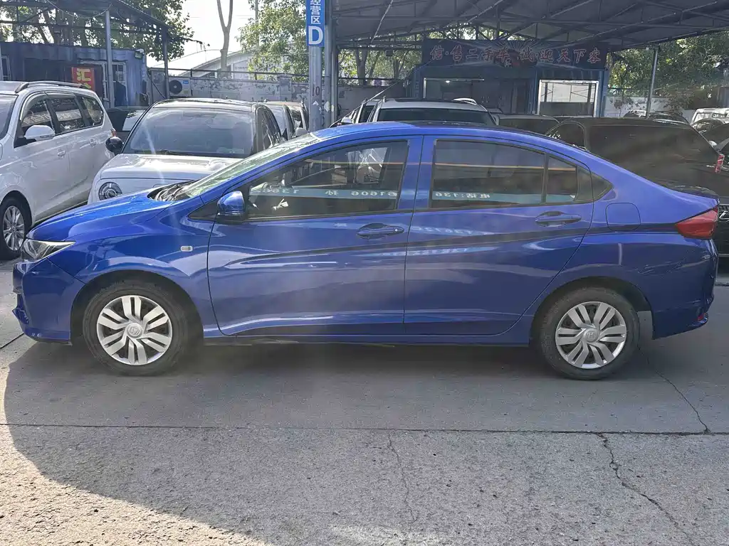 Honda City — миниатюра 2