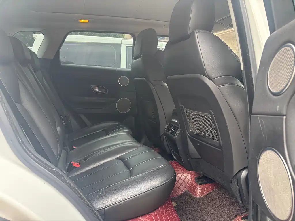 Land Rover Evoque — миниатюра 8