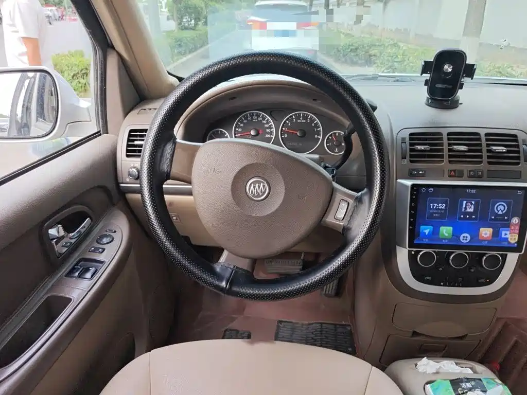 Buick GL8 2014 2.4L
