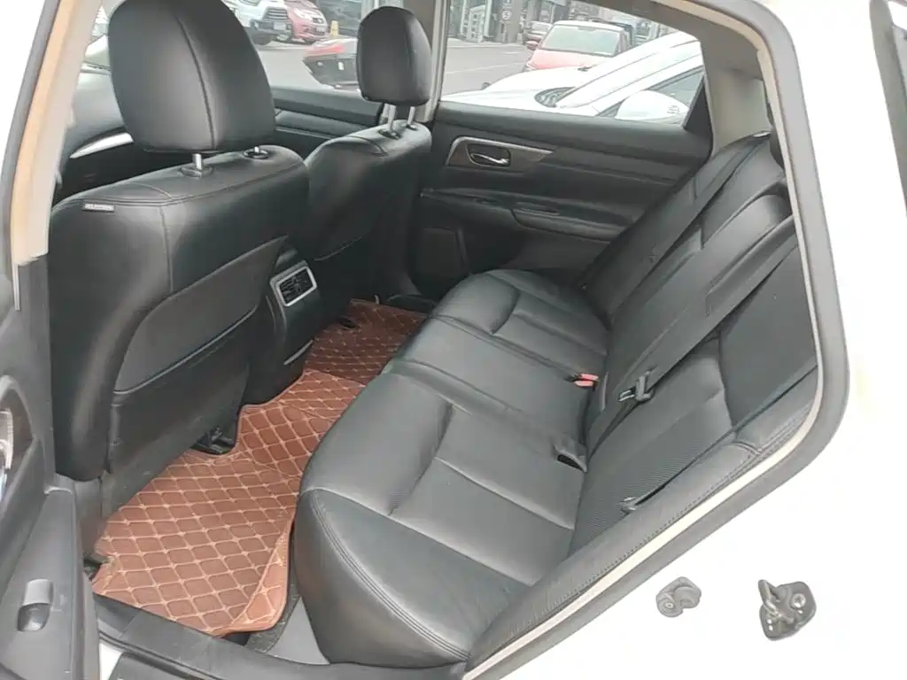 Nissan Teana — миниатюра 17