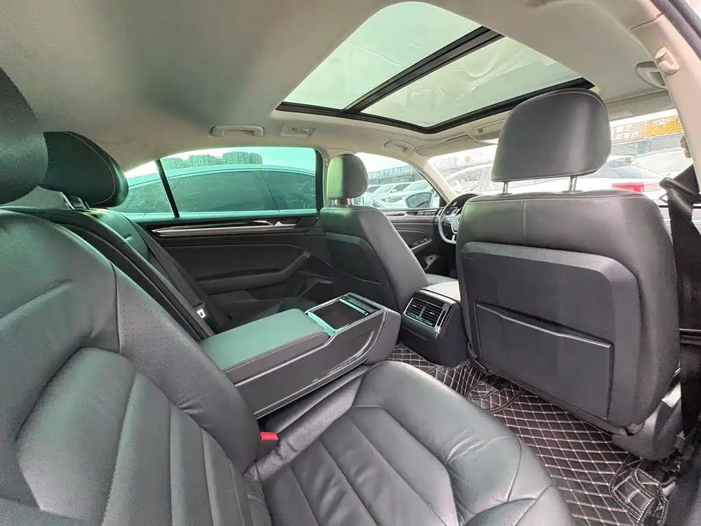 Volkswagen Phideon — миниатюра 15