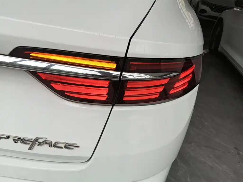 Geely Preface 2021 2.0TD Luxury