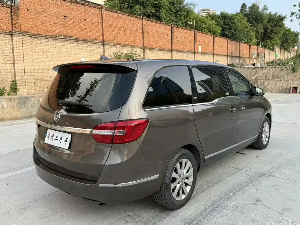 Buick GL8 — миниатюра 13